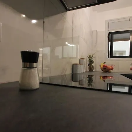 Апартаменты Superb Steps Away From Finikoudes *