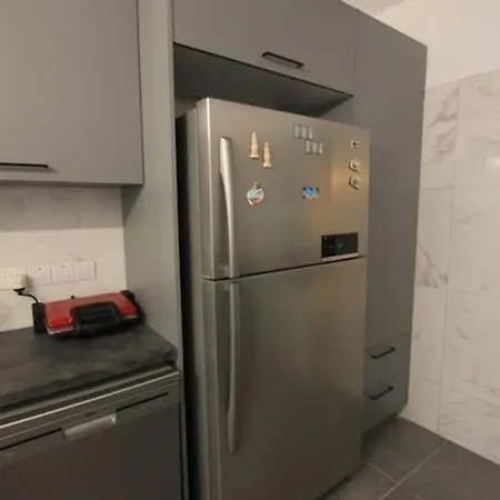 Appartement Superb Steps Away From Finikoudes