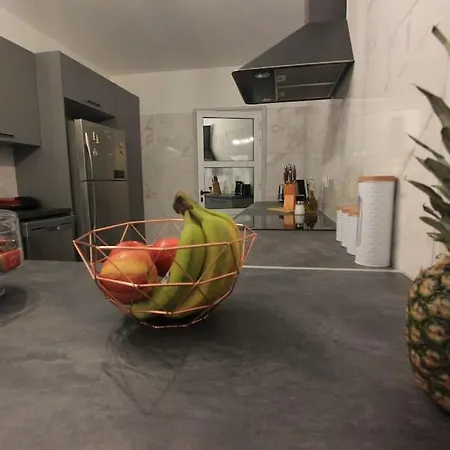 Superb Steps Away From Finikoudes Apartment