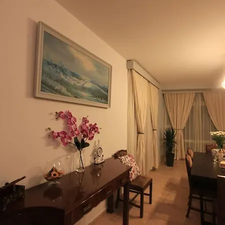 Superb Steps Away From Finikoudes *