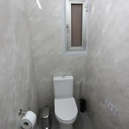 Apartament Superb Steps Away From Finikoudes Larnaca