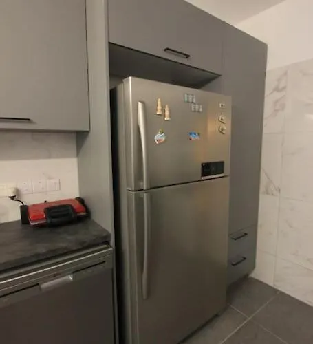 アパート Superb Steps Away From Finikoudes