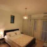 Superb Steps Away From Finikoudes Apartament Larnaca