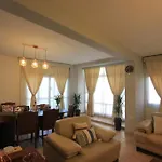 Superb Steps Away From Finikoudes Apartament